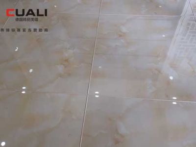 白色偏黃的瓷磚，搭配什么牌子的美縫劑顏色好？