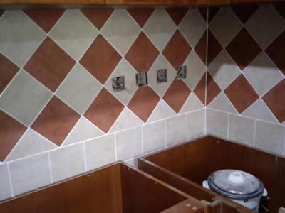 瓷磚美縫是美縫劑重要，還是施工重要？